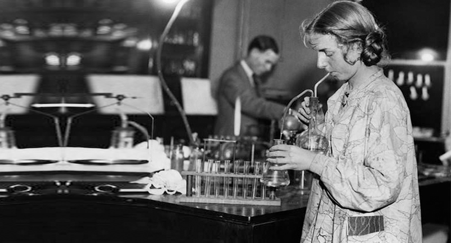 Laboratory solid-state materials research equipment and crystal imagery